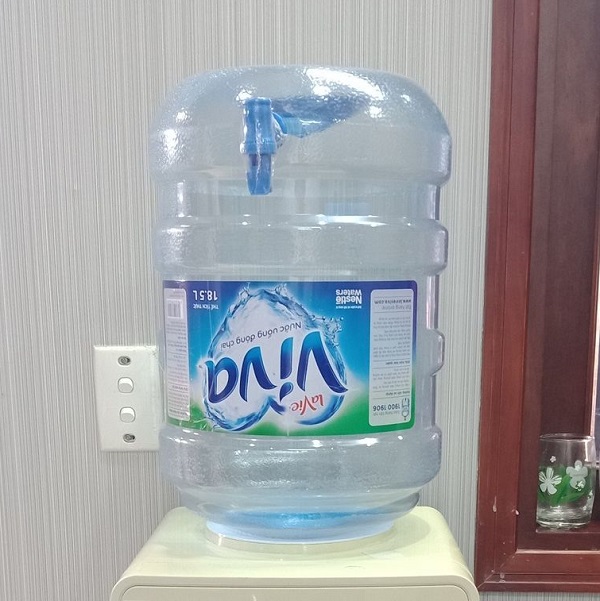 Sử dụng nước Lavie Viva cho máy nước nóng lạnh