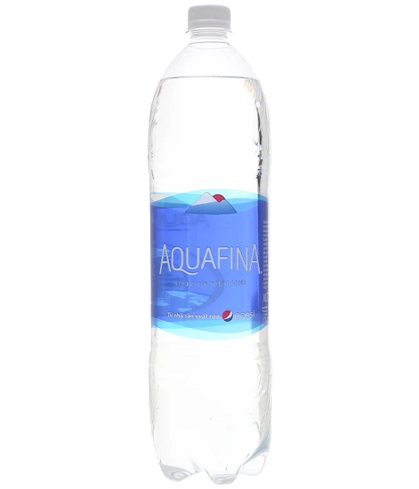 Diện mạo chai nước tinh khiết Aquafina 1.5 lít